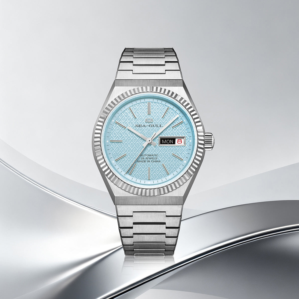 Ancient Cloud Motif Dial Date-day Calendar Reissue Automatic Dress Watch 38mm